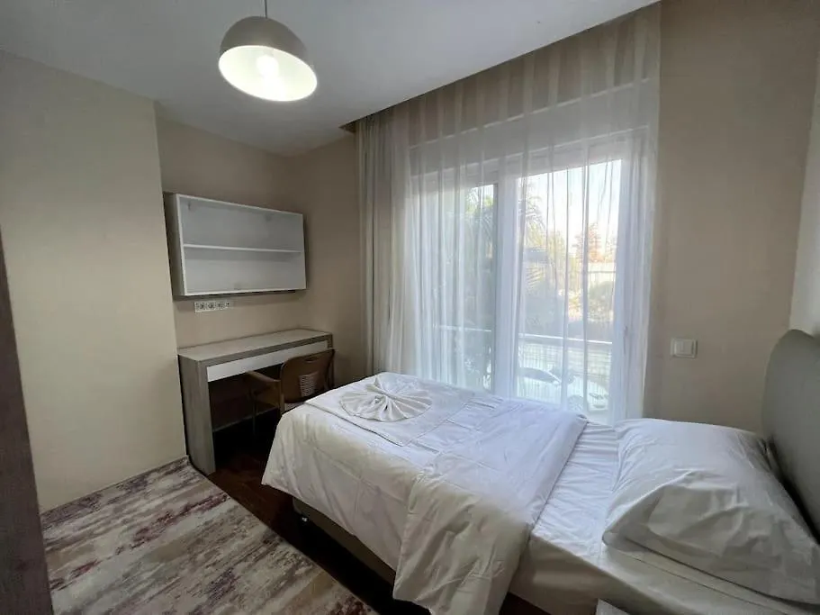 Daire Spacious Flat Close To Erasta'8' Antalya